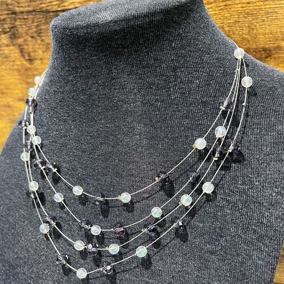 Avon Layered Necklace w/ Earrings - Picture 7 of 10